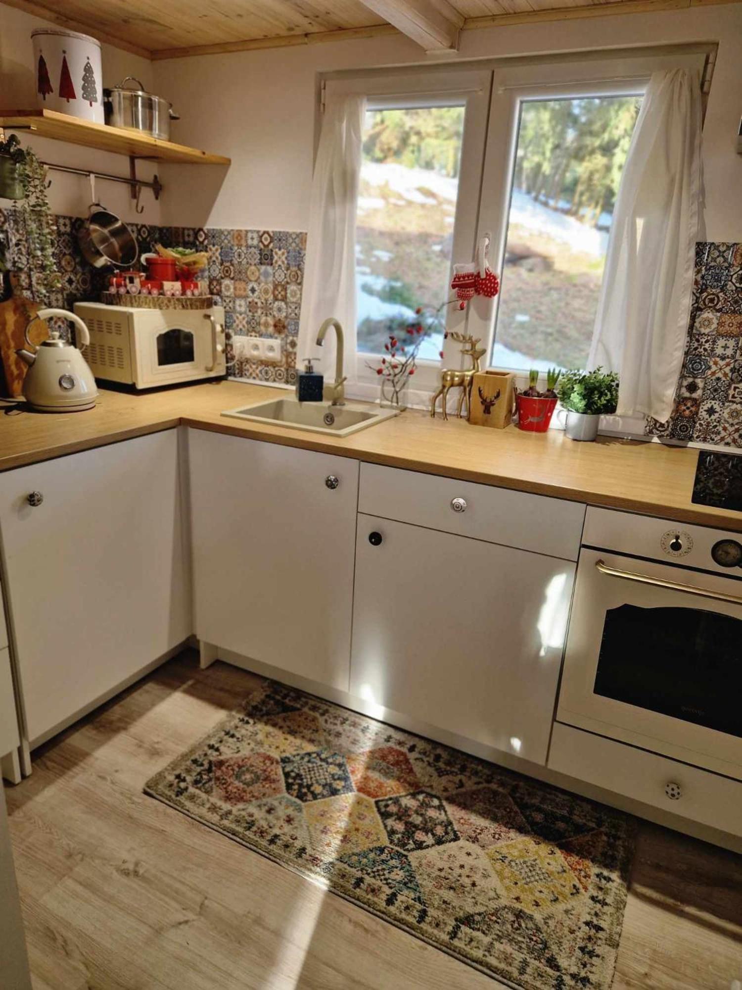 Jeleni Drevenice S Vlastni Virivkou Ferienhaus *